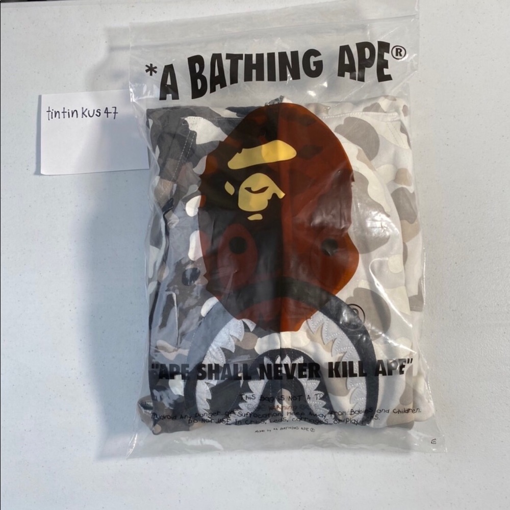 Bape zip hoodie used